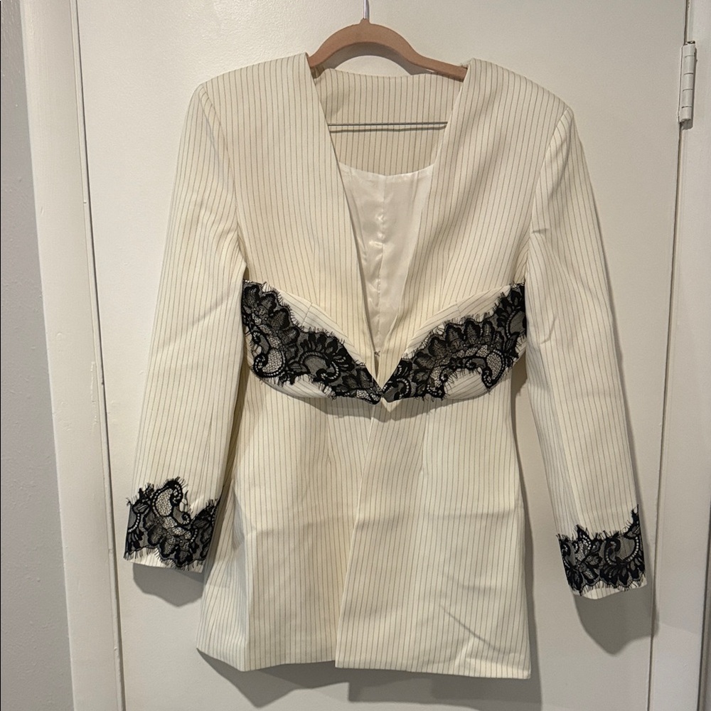 Innovare Denim cream pin stripe blazer